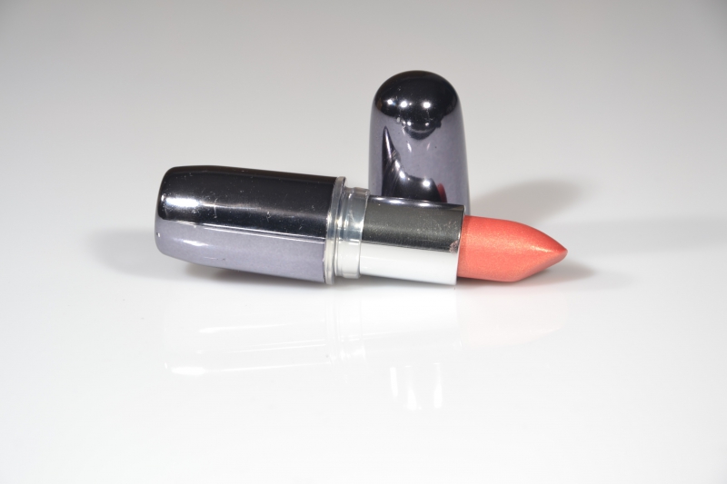 esthetique-LA VERDIERE-min_lipstick-273109